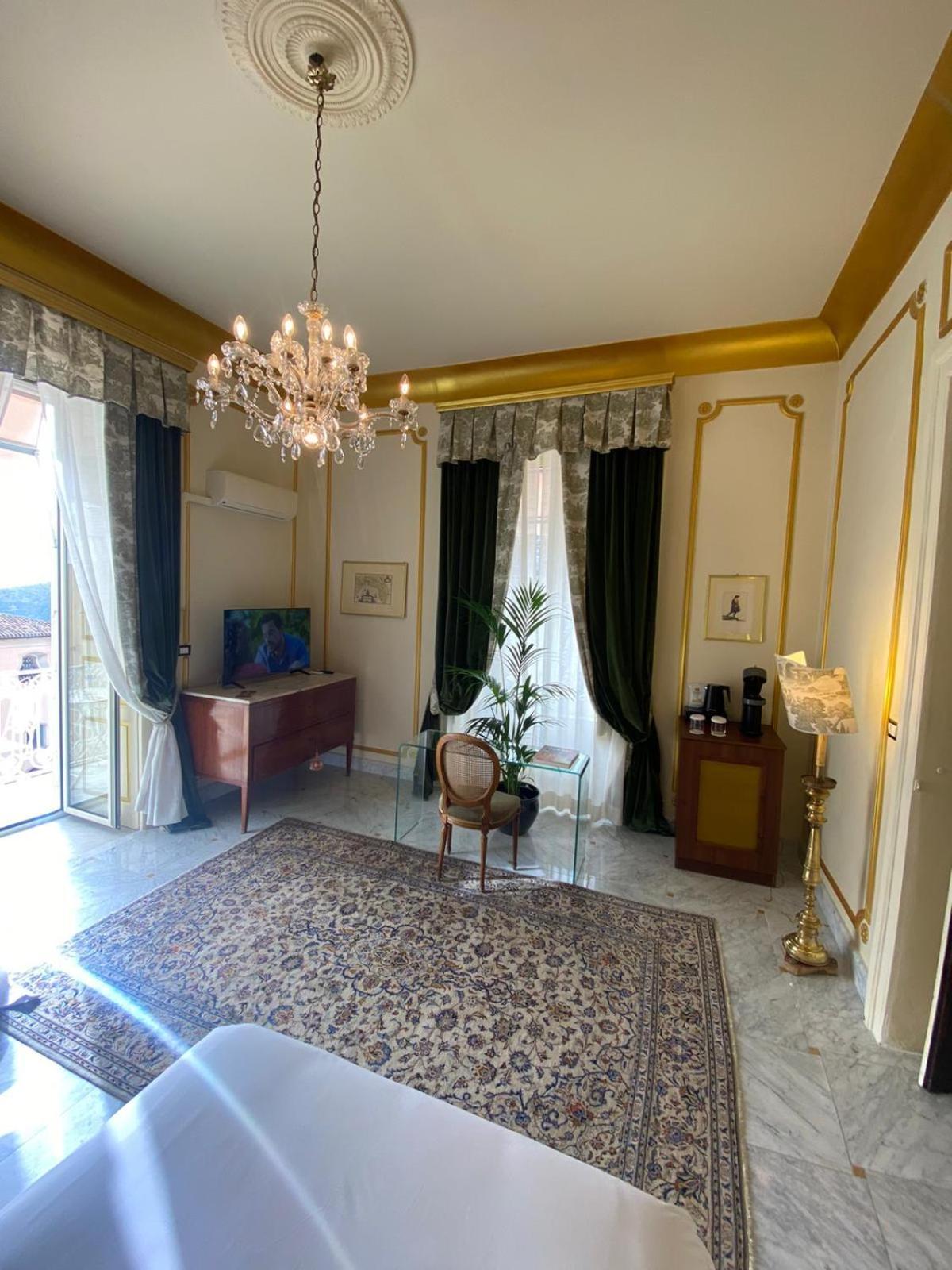 Palazzo Cherubini-Pools & Wellness Rossano Habitación foto